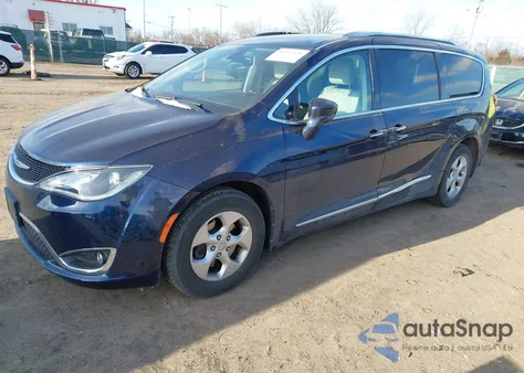 2017 Chrysler Pacifica Touring-L Plus из США, поврежденный, VIN 2C4RC1EG0HR752616